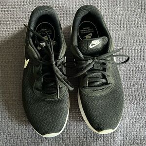 Gently worn Nike size 9 black